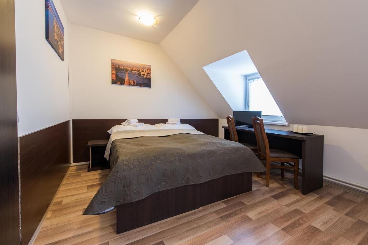 Penzion Resa Spišská Nová Ves Extérieur photo